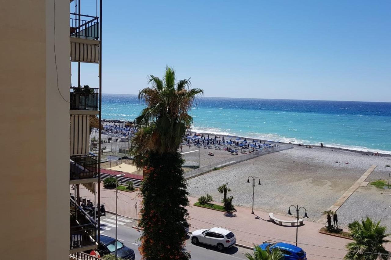 דירות ונטימיגליה Casalmare Sabina מראה חיצוני תמונה